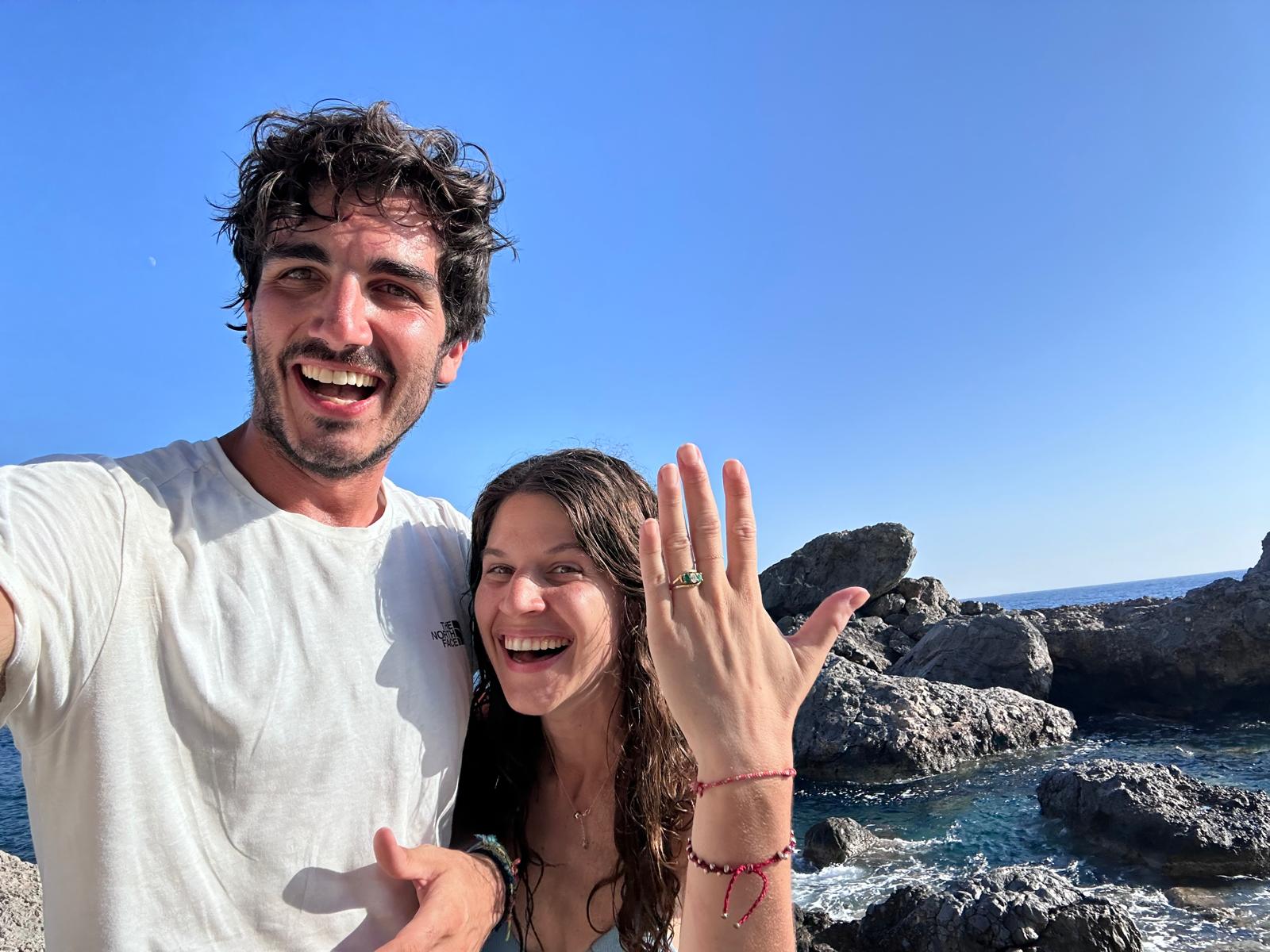 A Telendos (Grecia), Barbara ha detto "sì"!